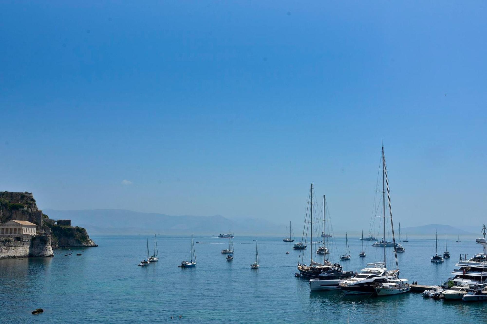 Nefeli'S Cozy Apartment, Corfu Town Luaran gambar